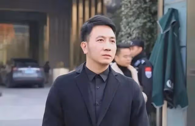 近年來「賣慘塌房」的百萬網紅,沒有一個是無辜的!你認識幾個?