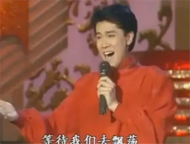 蔡國慶妻子罕見曝光,長這麼漂亮,難怪一直不肯不公開
