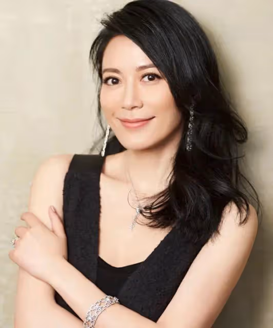 歲月不敗美人!年過四十,這8位女星風韻更勝往昔