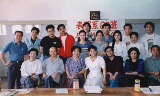 王茜:嫁大23歲導演,結婚9年丈夫去世後,守寡7年完成丈夫遺願