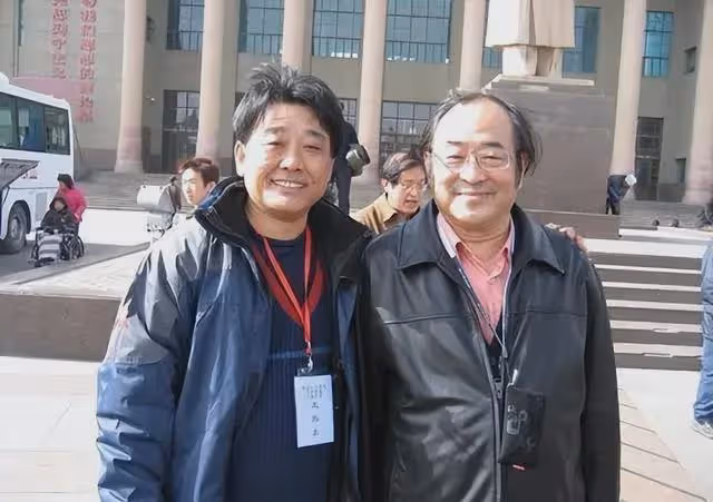 王茜:嫁大23歲導演,結婚9年丈夫去世後,守寡7年完成丈夫遺願