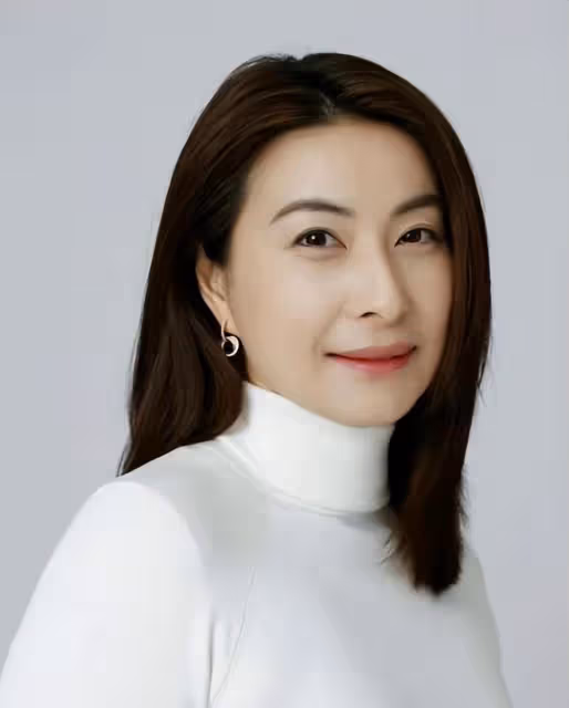 郭晶晶43歲生日,「晶剛」夫妻溫馨互動,夫妻一起燦笑好可愛