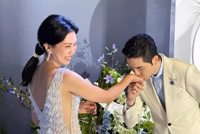 蕭敬騰婚禮現場:深情告白3分鐘,13.33克拉鑽戒別有心意