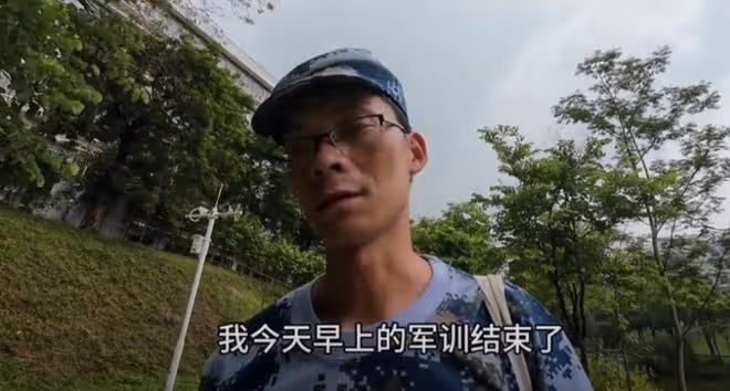 4次直播賺數萬,唐尚珺這條路選對了,做網紅大學生很成功