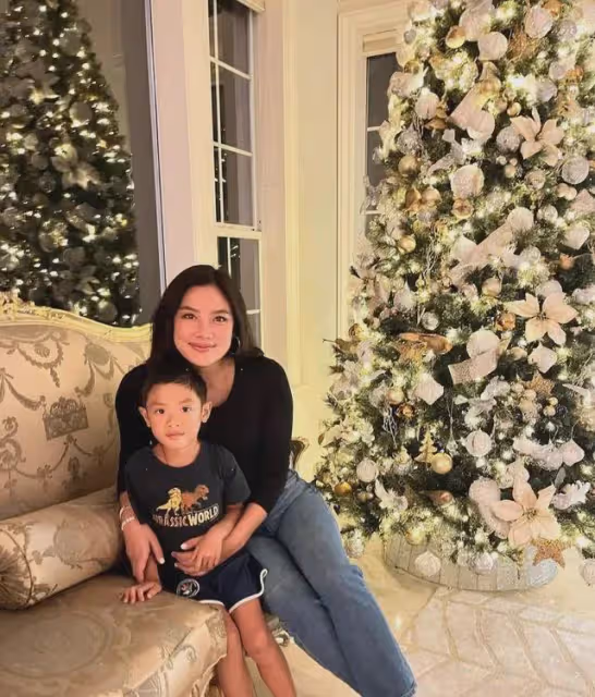 樂基兒帶5歲兒子出鏡,小朋友正面照超帥,五官輪廓特別像媽媽