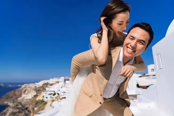賭王三房前兒媳齊嬌狀態好,前婆婆獨寵兩個孫女,過幸福名媛生活