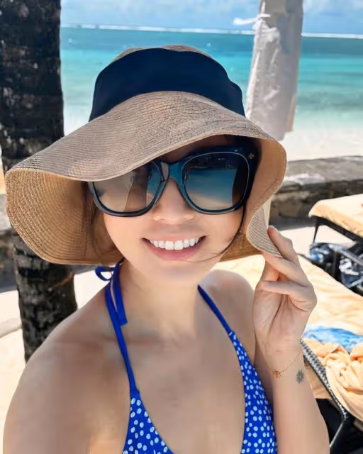 林心如開心度假,自拍重回青春模樣,聲稱要抓住夏天的尾巴