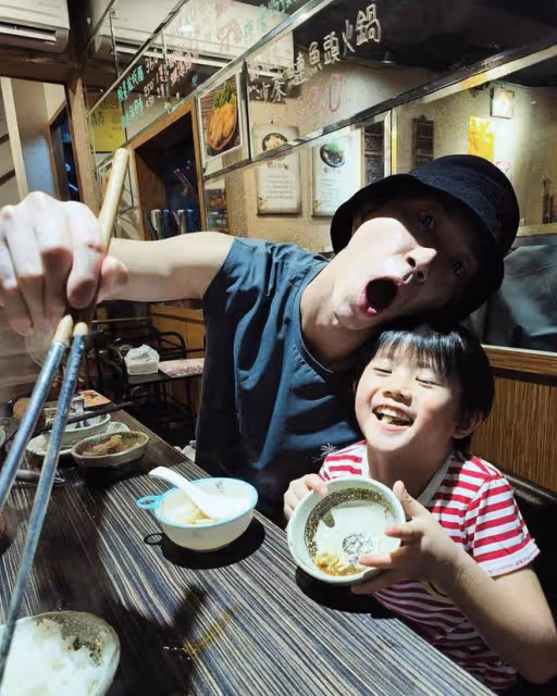 福原愛女兒7歲生日,媽媽福原愛缺席,江宏傑帶姐弟吃蛋糕