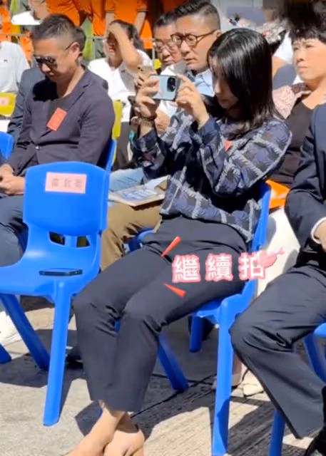 郭晶晶現身香港,帶領運動員一起做慈善,穿格子衫的她好漂亮