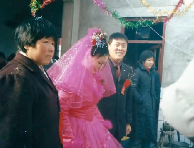 劉大成:從窮小子逆襲歌手,成名後發誓不拋棄妻子,他做到了嗎?