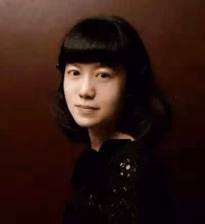 102歲的楊振寧罕見露面，翁帆：為他的身體，這16年我都早睡早起