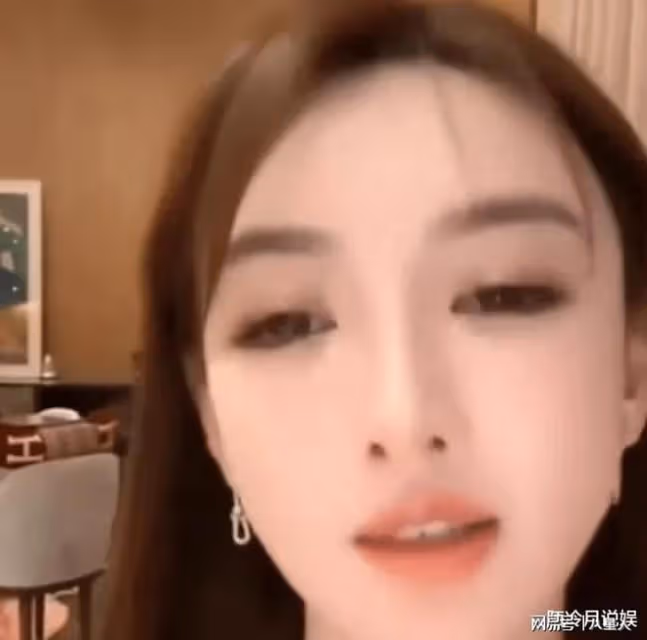 神來之筆!伍佰演唱會上以梗還梗暗諷葉珂,現場氣氛瞬間被點燃