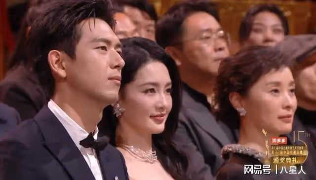 離婚3年後,37歲趙麗穎深夜發文,高調宣布喜訊!終於等到這一天