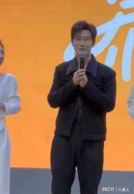 黃曉明回應近期葉柯輿論:人生無非就是我笑笑別人,別人笑笑我