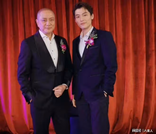 大咖雲集!湯鎮業31歲女兒結婚,苗僑偉劉嘉玲到場,劉德華另類現身