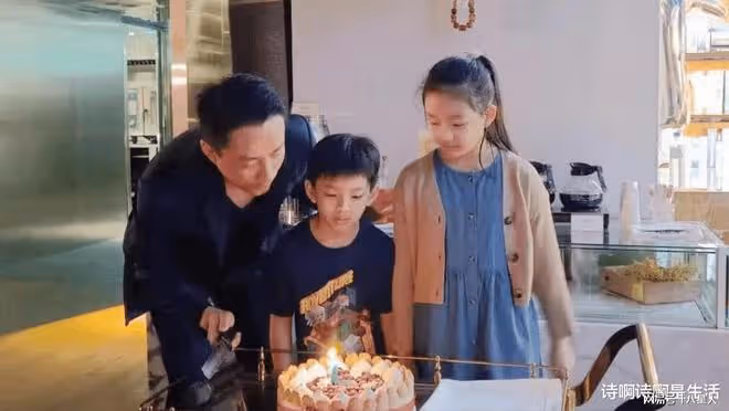 逮著汪小菲往死薅!大S抱怨前夫還欠她錢」,拍賣百萬豪車再撈一筆