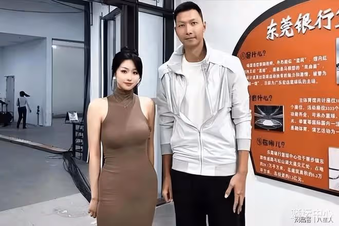 收入驚人!易建聯移民美國後,還有大量嫖資,他的生涯總薪水有多少
