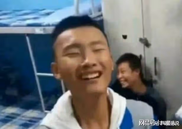 色膽包天!曝易建聯女主素顏,做愛滋檢查,交易太多導致大便失禁