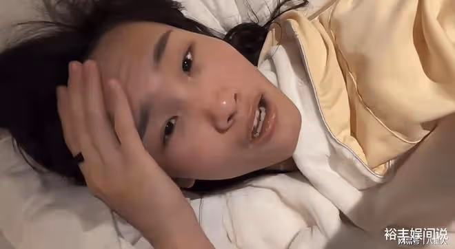色膽包天!曝易建聯女主素顏,做愛滋檢查,交易太多導致大便失禁
