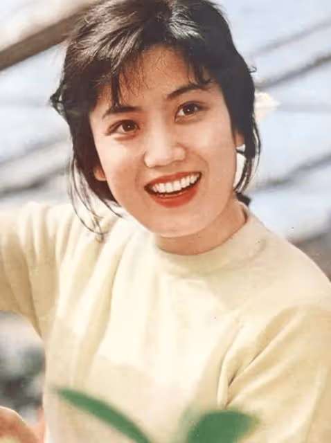 21歲爆紅的李秀明,離婚又再婚,移居加拿大後隱退,70歲過得如何?