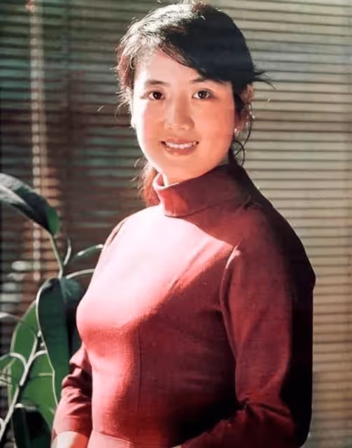 21歲爆紅的李秀明,離婚又再婚,移居加拿大後隱退,70歲過得如何?