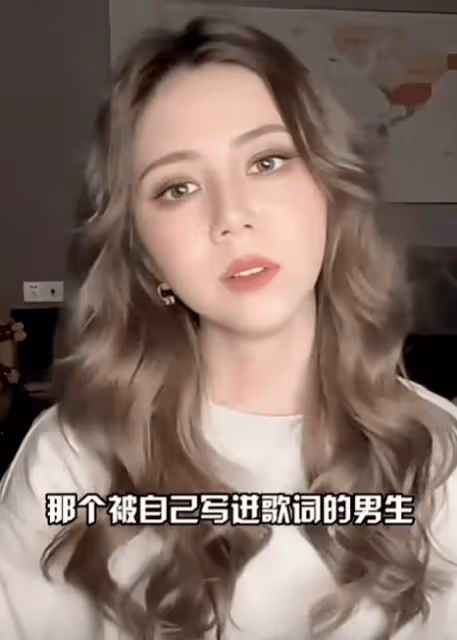 分手7年後,再看華晨宇和鄧紫棋現狀,人生早已走上了不同的路