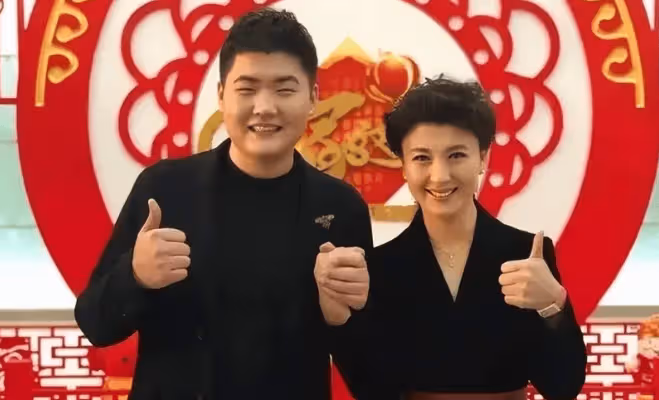 閆學晶:花200萬給兒子辦婚禮,普通朋友坐3500那桌,明星坐5萬那桌?