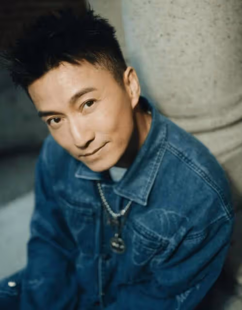 TVB視帝宣布將赴廣州舉辦演唱會!稱海報題詞4歲兒子寫!激動:做一些想做的事