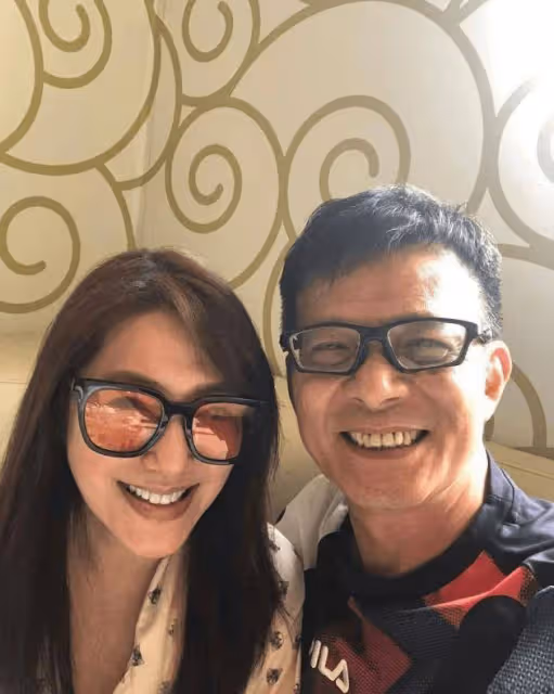 前TVB花旦自稱滿清皇族瓜爾佳氏！大曬白滑美腿魅力不減！曾無戲可接無奈拍激情戲！