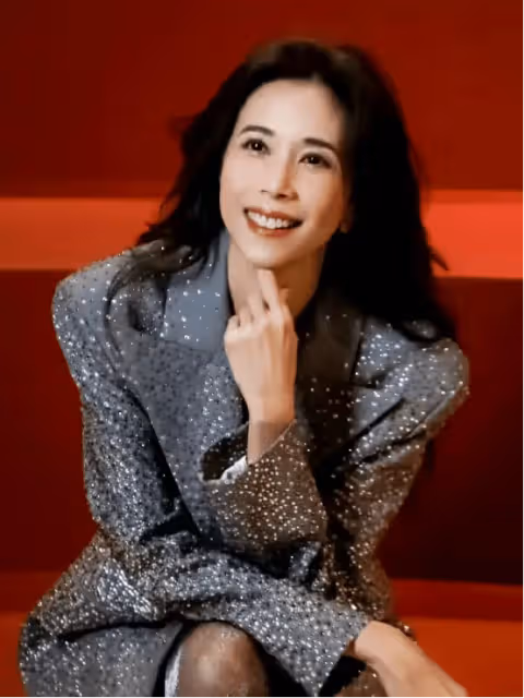 莫文蔚稱與周星馳很少聯絡,如果有需要會出演《少林女足》,自曝新戲與劉德華針鋒相對