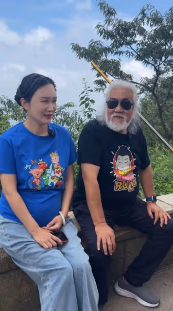 杜星霖剖腹產後直言手術愚昧,引發生孩方式深度探討,網友熱議