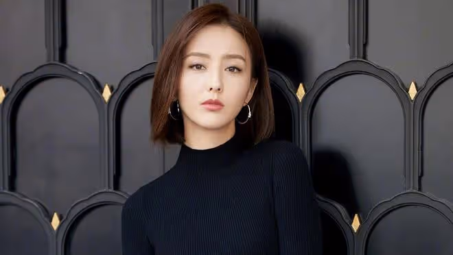 佟麗婭離婚風波後強勢闢謠,勝訴造謠者,展現堅韌大女主風範