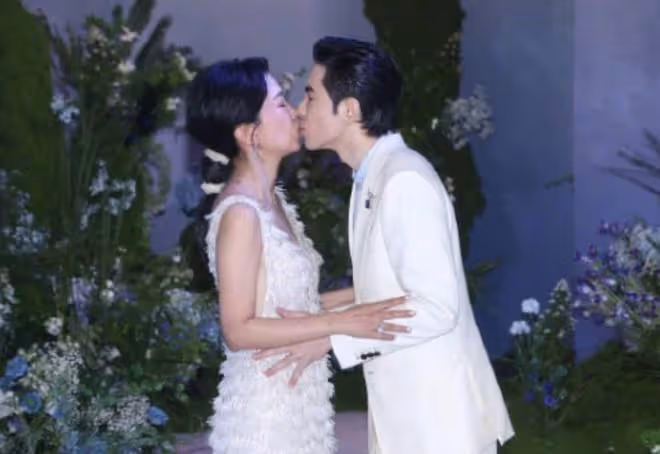 蕭敬騰大婚!與51歲林有慧當眾擁吻,夫妻約定8輩子相愛好感人