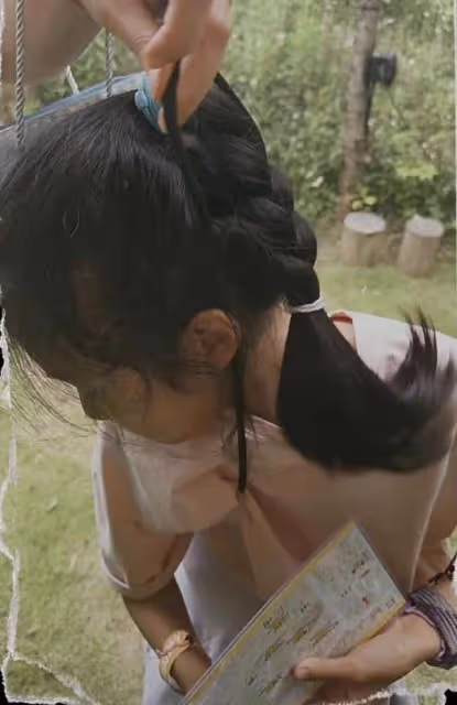 文章倆女兒近照曝光,16歲愛馬越長越爸爸,妹妹復刻馬伊琍高顏值
