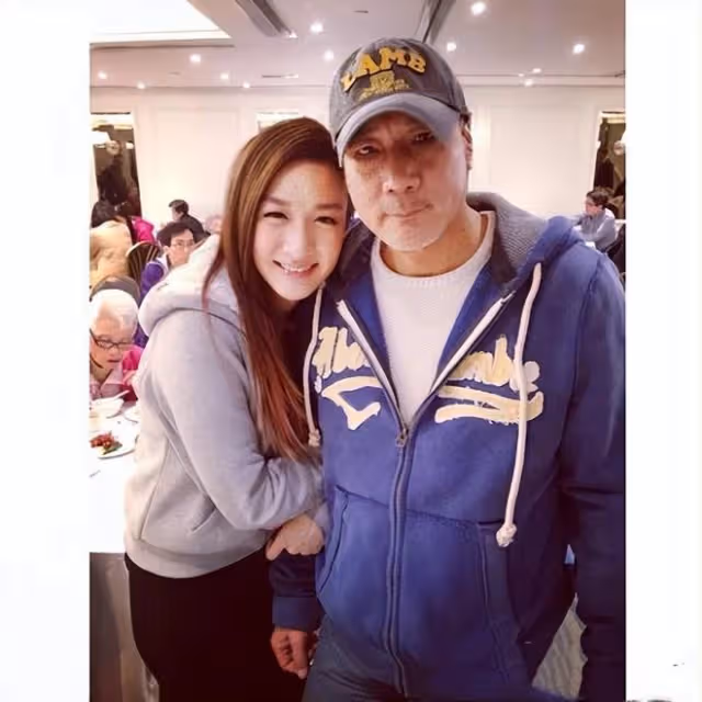 73歲徐少強患食道癌離世,子女悲痛悼念,蔡少芬張晉等發文緬懷