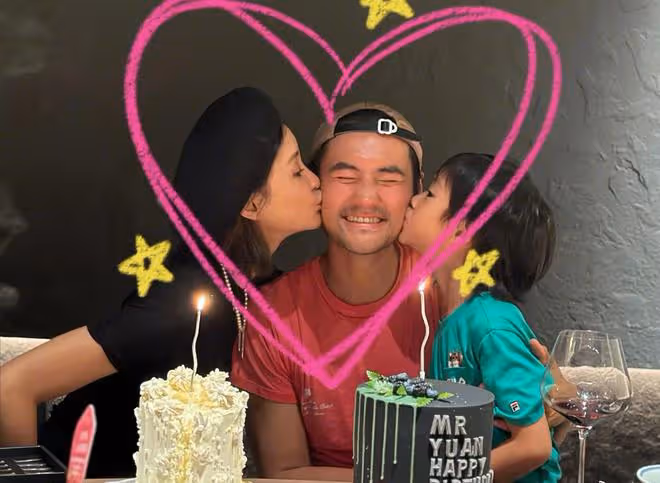 袁弘生日曬全家福,張歆藝與兒子夾吻老袁,5歲四坨尖下巴像媽媽