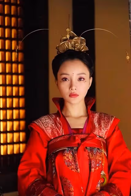 跨越30年,李小璐最驚艷的10大古裝毫無歲月痕跡,賈乃亮不該放棄