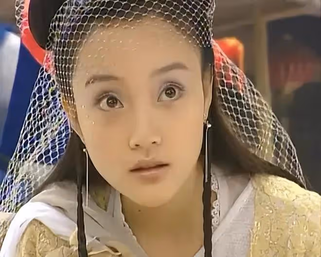 跨越30年,李小璐最驚艷的10大古裝毫無歲月痕跡,賈乃亮不該放棄
