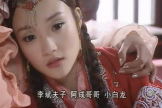 跨越30年,李小璐最驚艷的10大古裝毫無歲月痕跡,賈乃亮不該放棄
