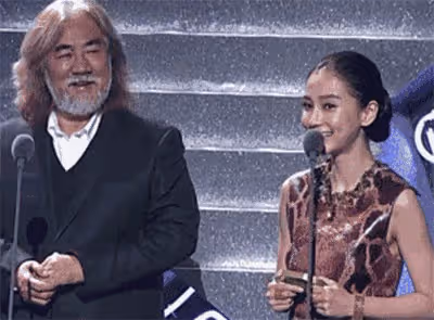 黃曉明葉珂同框膩歪甜齁,對比他看葉珂和baby的眼神,天差地別