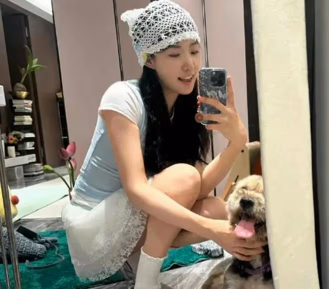 看吐了!油頭、耳屎、頭屑,這麼邋遢的女明星實在不多見啊