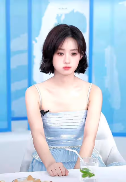 趙麗穎劉詩詩楊冪近照紛紛賣萌,可愛得五花八門美得各有千秋