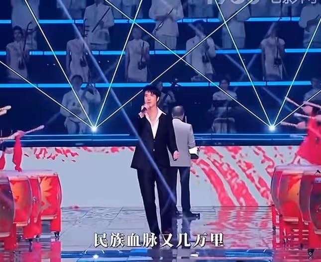 渣但是不影響他愛國,一年狂捐四個億的王力宏再次證明了自己