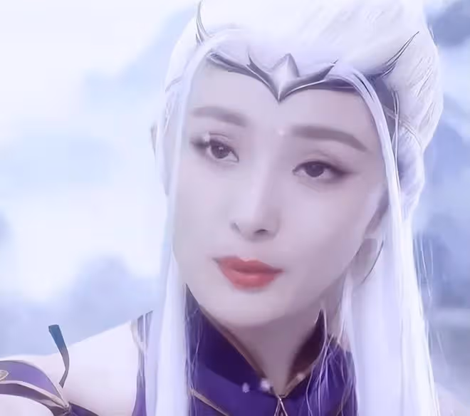 趙麗穎的白髮造型封神了！