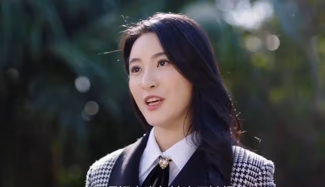 黑色:余滿月探監道出卓昊天死前遺言,卓慧雲這才知自己落敗