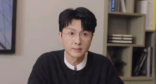 黑色:余滿月探監道出卓昊天死前遺言,卓慧雲這才知自己落敗