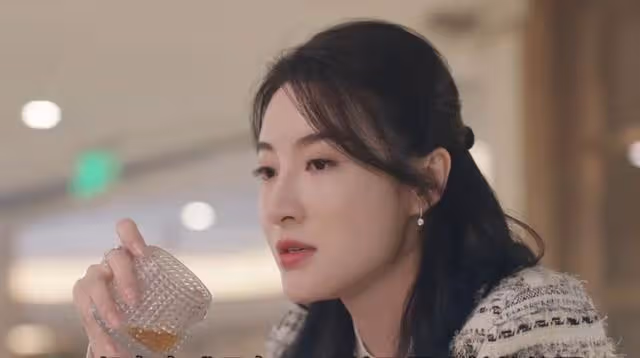 黑色月光:善姨說出慧雲身世鄺文海才是親爹,18年前鄺永源強迫他