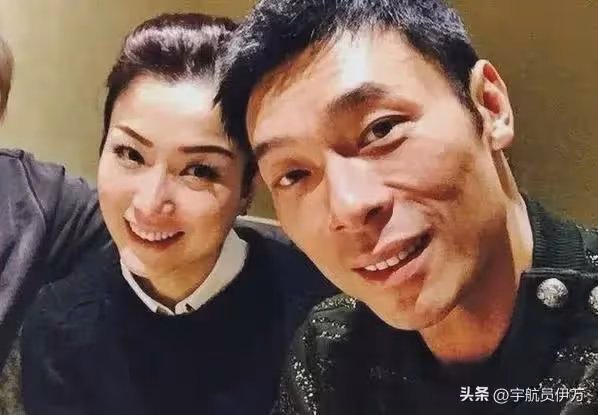 私生活混亂?為追師妹拋棄女友,婚後找小22歲女星的他,如今怎樣
