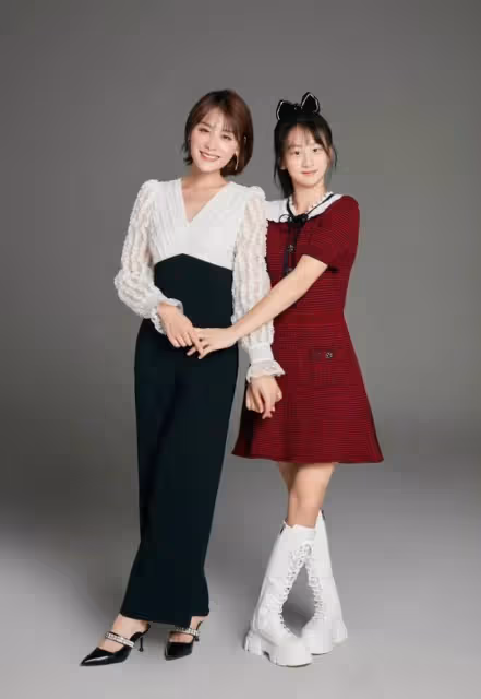 森碟委屈視頻再引熱議葉一茜發文否認重男輕女+告黑!評論區淪陷