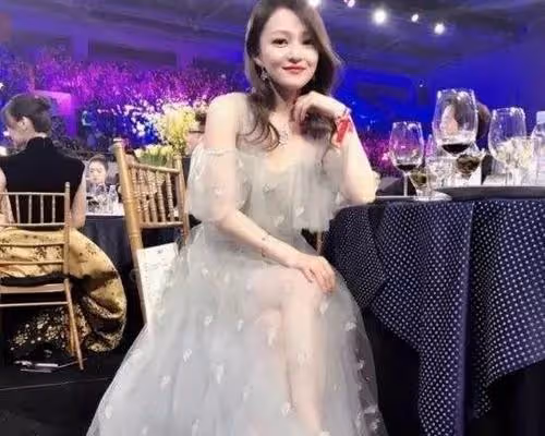 小個子向張韶涵學穿搭，哪些可學，哪些是她穿也難看，你要迴避的